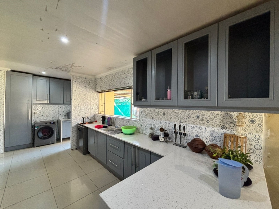 5 Bedroom Property for Sale in Sasolburg Ext 11 Free State
